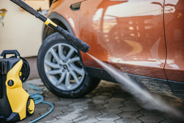 Best Roof Pressure Washing  in Forest Park, IL
